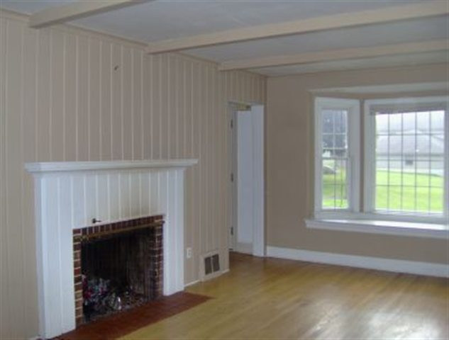 186 Northampton Road Amsterdam, NY 12010 - Photo 4 of 6 Photo 4