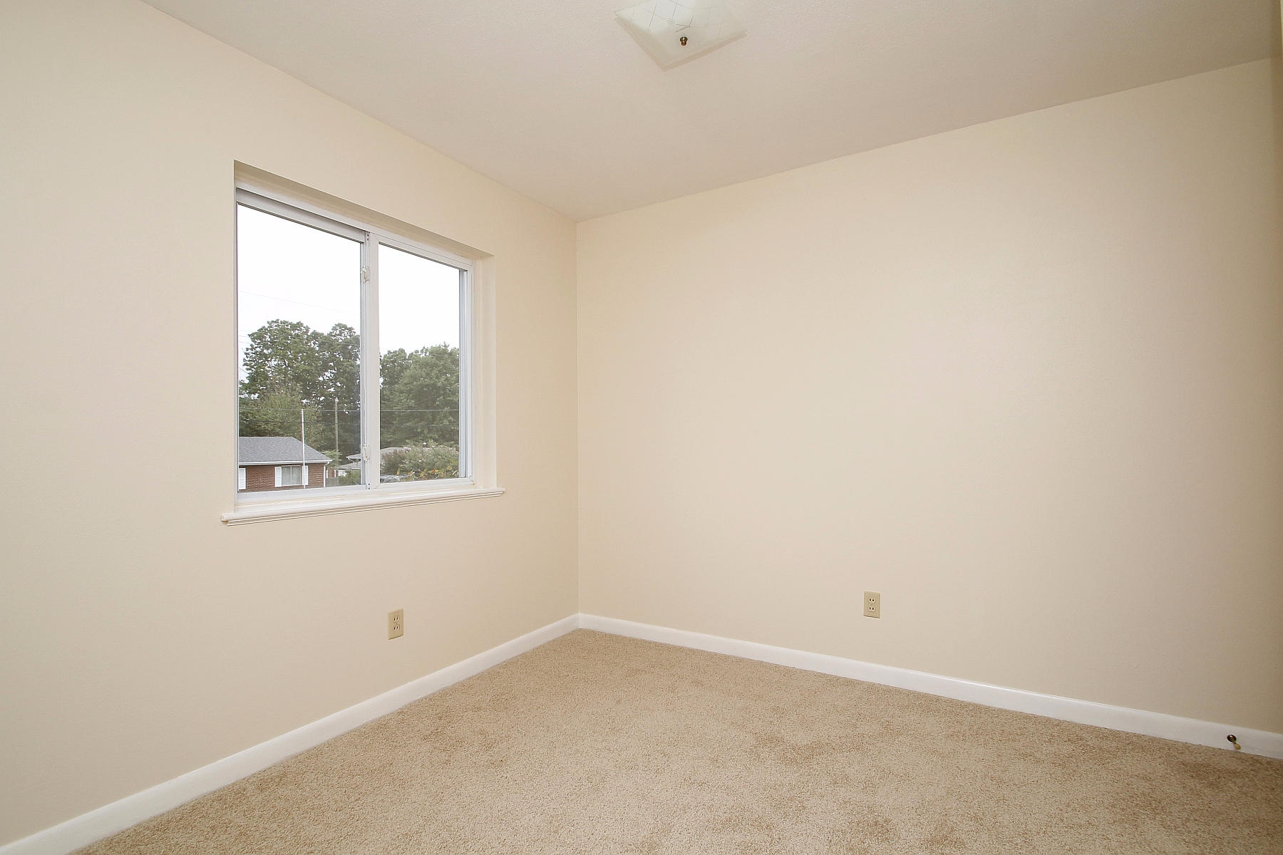 4709 Desi Road Northwest Roanoke, VA 24017 - Photo 23 of 30 _MG_4858