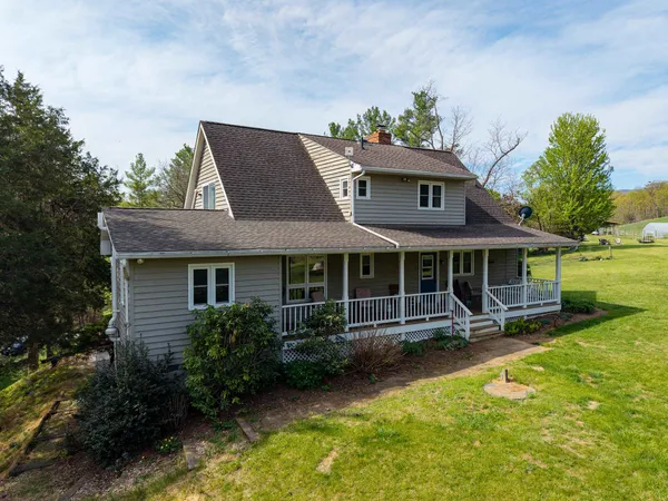 $459,000 | 11159 Morning View Road, Singers Glen, VA 22850