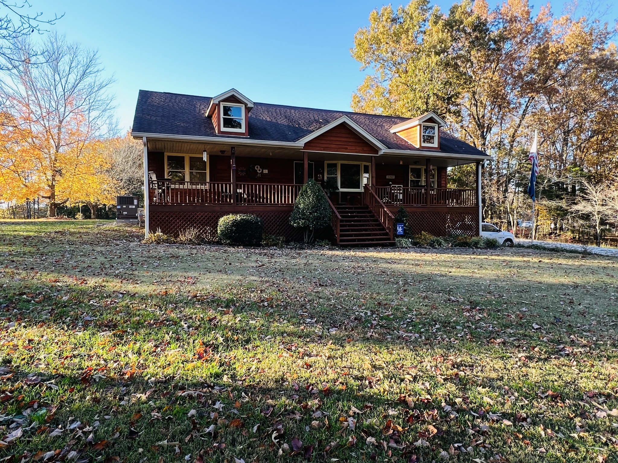2004 Cherokee Trail Springfield, TN 37172 - Photo 37 of 38 a front view of a house with a yard