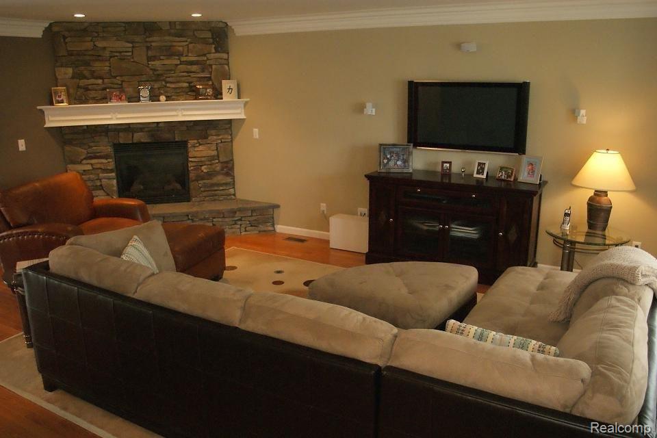 2147 Harvard Road Berkley, MI 48072 - Photo 3 of 15 2nd View of GR