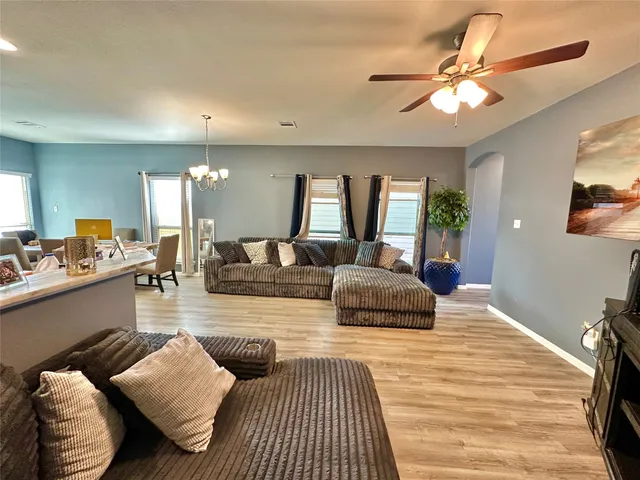 $252,500 | 6542 Castle Loch Court, Houston, TX 77048