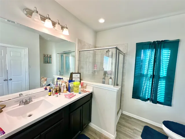 $252,500 | 6542 Castle Loch Court, Houston, TX 77048