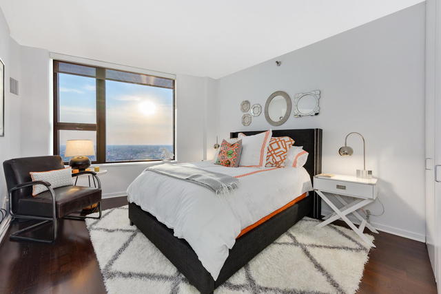 501 North Clinton Street, Unit 3203 Chicago, IL 60654 - Photo 32 of 35