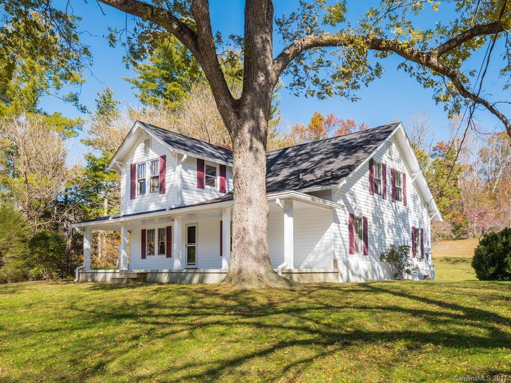 598 Morgan Hill Road Fairview, NC 28730 - Photo 1 of 24 Gallery Image 1
