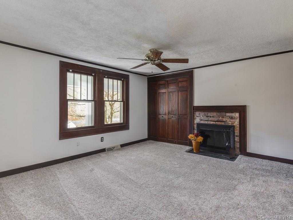 598 Morgan Hill Road Fairview, NC 28730 - Photo 14 of 24 Gallery Image 14