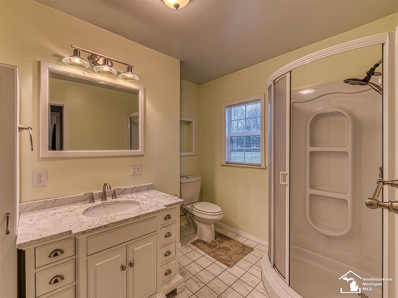 27185 Sibley Road Romulus, MI 48174 - Photo 8 of 22