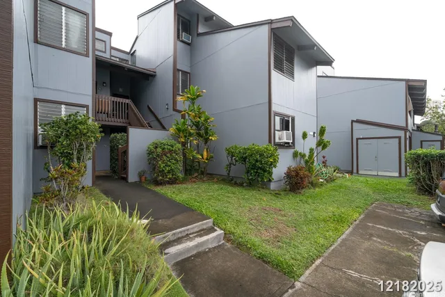 $2,700 | 98-448 Kilinoe Street, Unit 907, Aiea, HI 96701