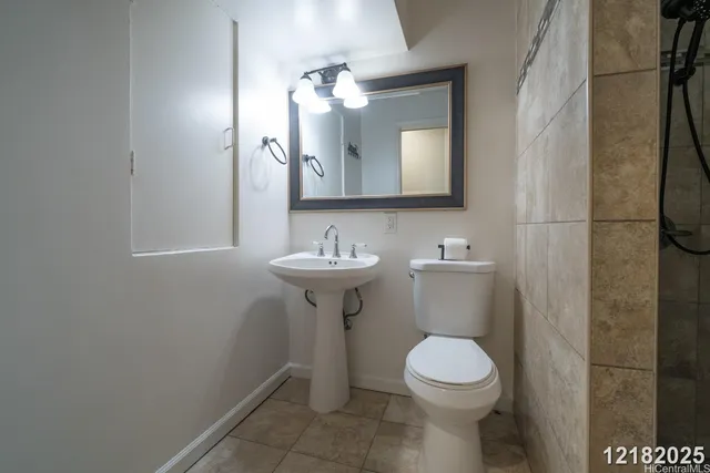 $2,700 | 98-448 Kilinoe Street, Unit 907, Aiea, HI 96701