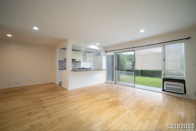 $2,700 | 98-448 Kilinoe Street, Unit 907, Aiea, HI 96701