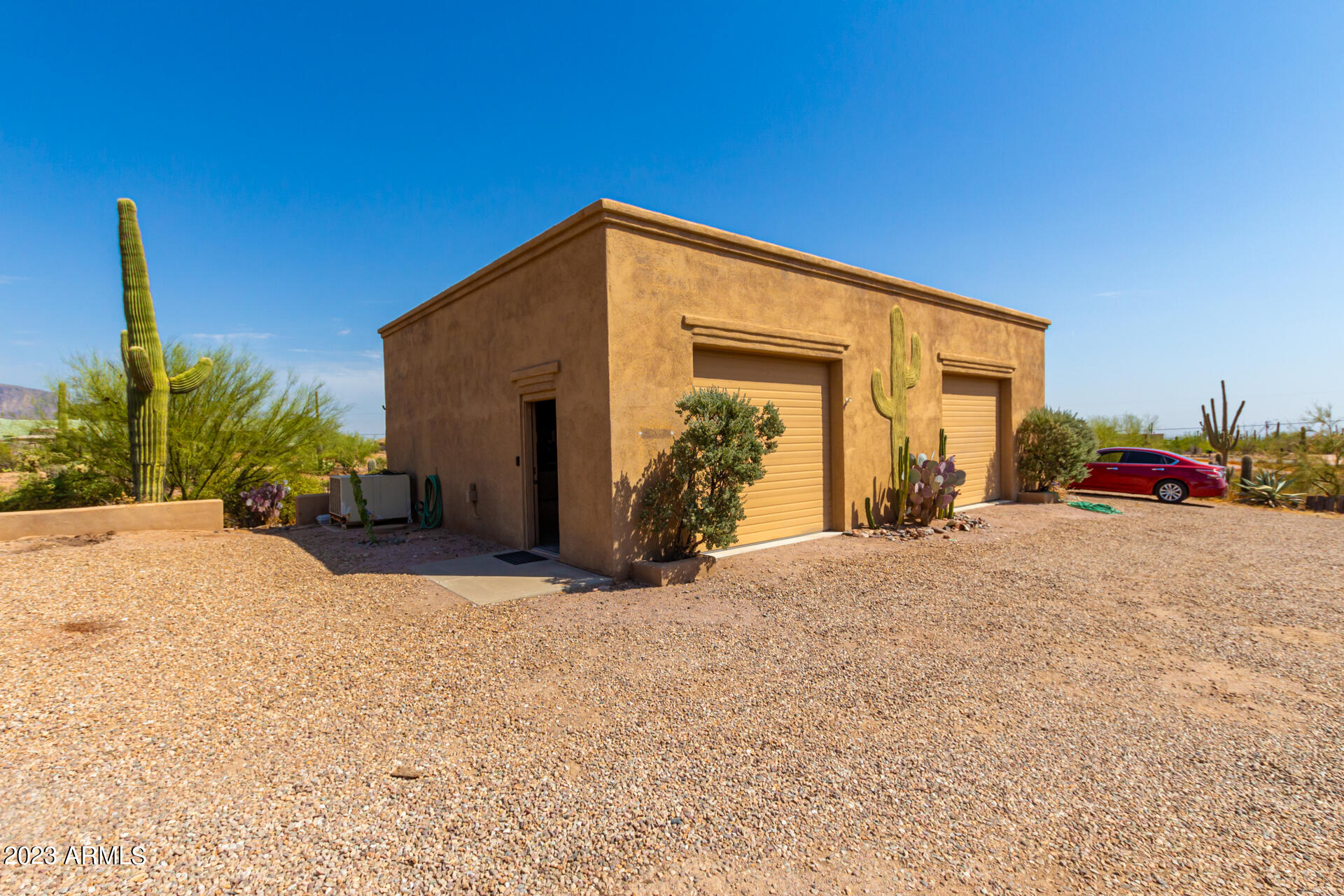 5515 North Arizona Road Apache Junction, AZ 85119 - Photo 2 of 30 0026-25-Arizona
