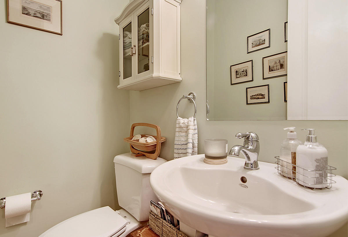 2525 Ballast Point Mount Pleasant, SC 29466 - Photo 22 of 95 2525 Ballast Pt powder room