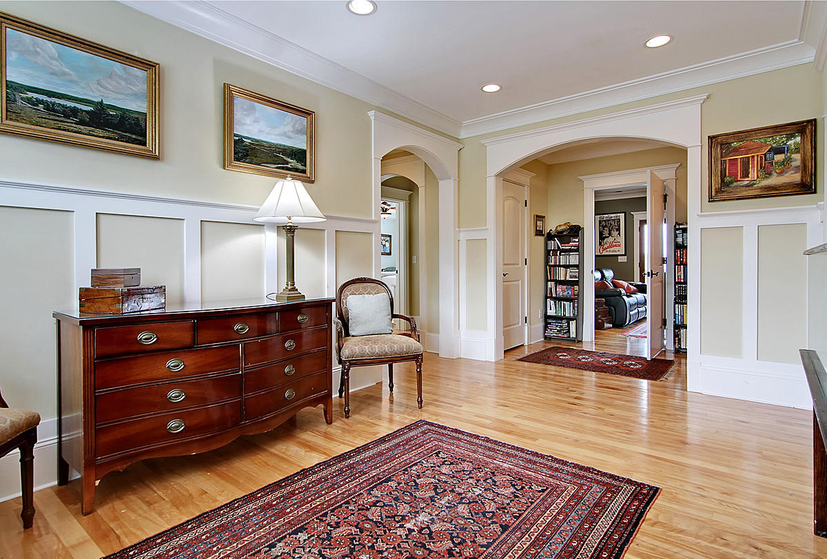 2525 Ballast Point Mount Pleasant, SC 29466 - Photo 41 of 95 2525 Ballast Pt upstairs landing