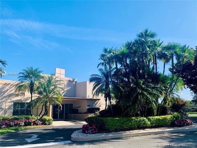 18711 Garbo Terrace, Unit 6 Boca Raton, FL 33496 - Photo 27 of 29 CLUB