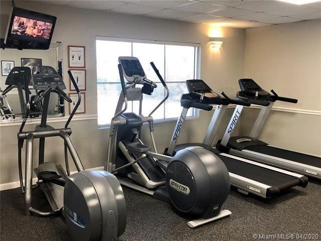 18711 Garbo Terrace, Unit 6 Boca Raton, FL 33496 - Photo 28 of 29 WORKOUT