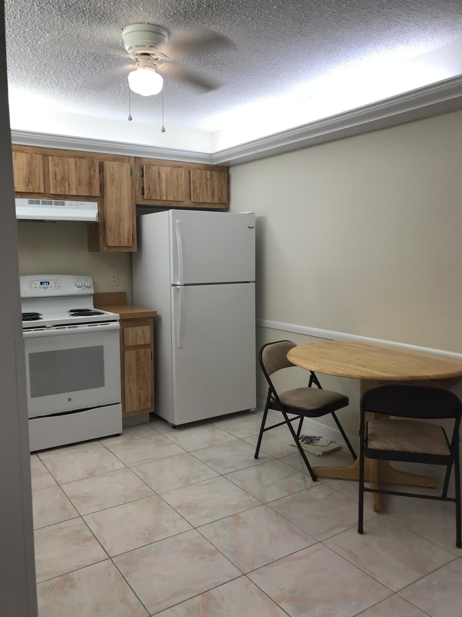 18711 Garbo Terrace, Unit 6 Boca Raton, FL 33496 - Photo 3 of 29 NEWER APPLIANCES