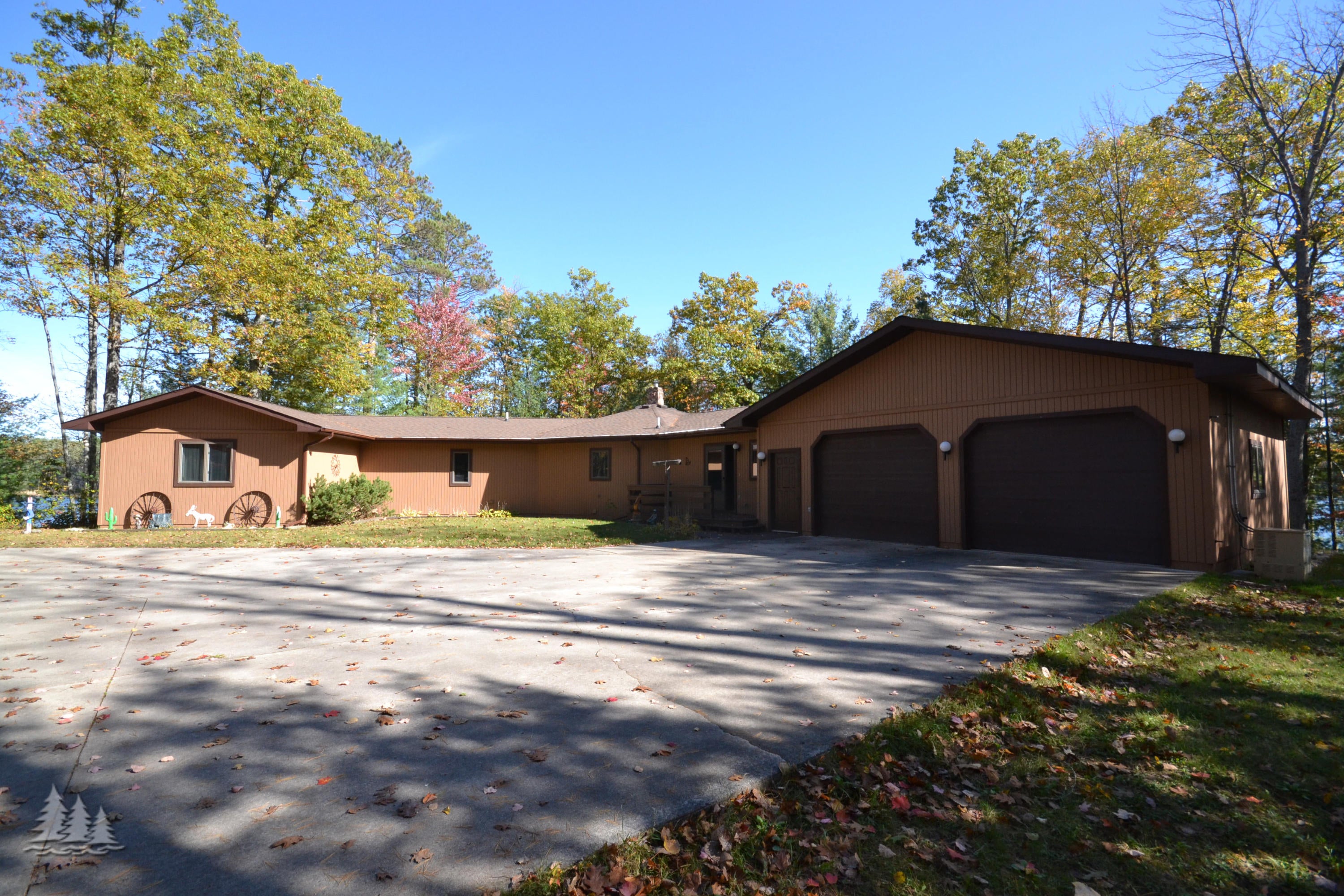 1011 Aarons Road Lewiston, MI 49756 - Photo 1 of 64 Gallery Image 1