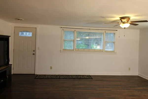 $215,000 | 3330 115th Avenue, Allegan, MI 49010