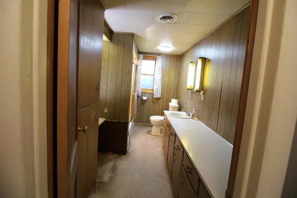 $215,000 | 3330 115th Avenue, Allegan, MI 49010