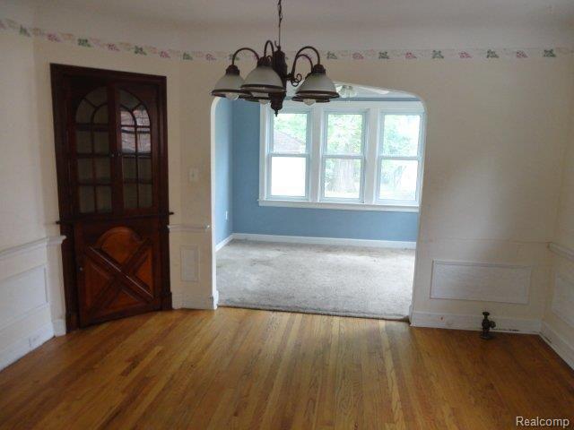 4813 Audubon Road Detroit, MI 48224 - Photo 5 of 12 DSC02966.JPG