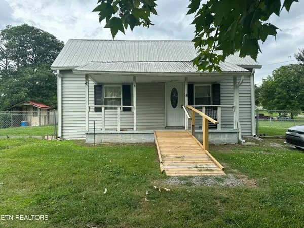 $160,000 | 18015 Steekee Road, Loudon, TN 37774