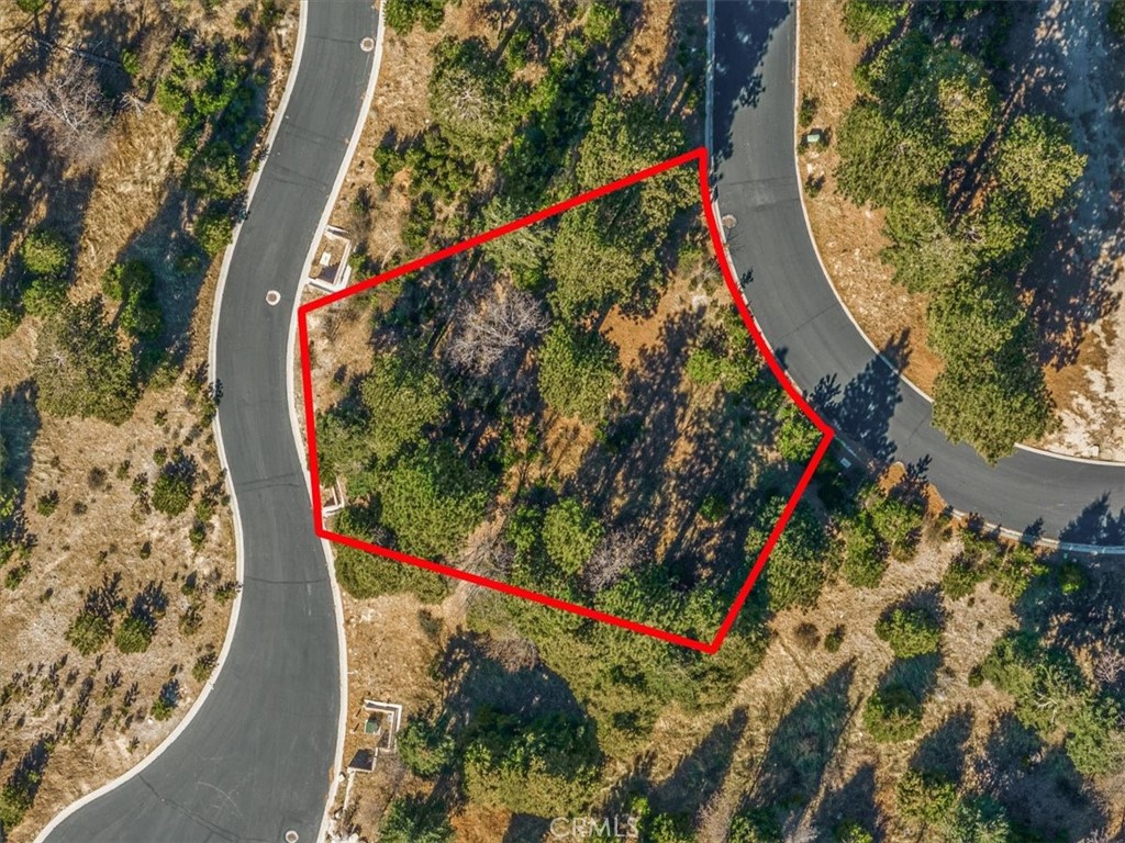 109 Mill Pond Road Lake Arrowhead, CA 92352 - Photo 27 of 43