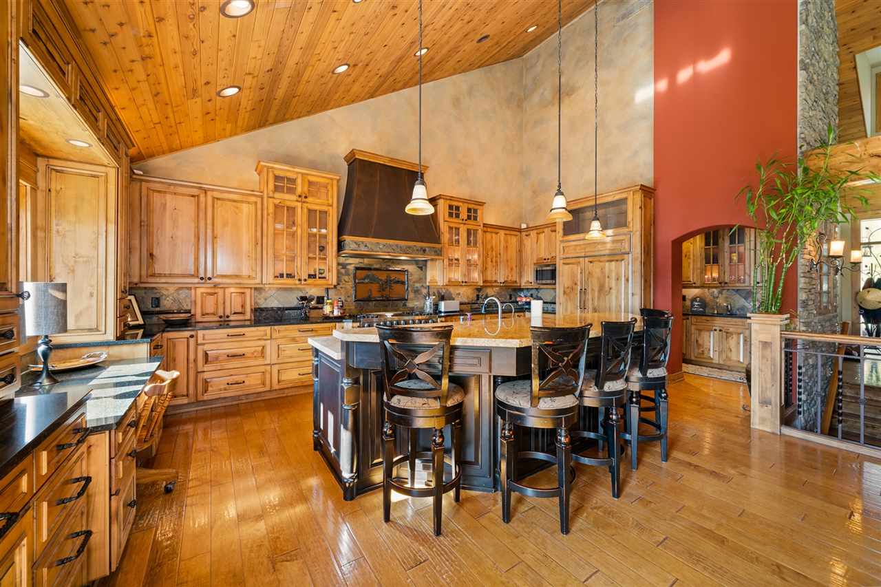 424 South Lakeside Road Liberty Lake, WA 99019 - Photo 5 of 50