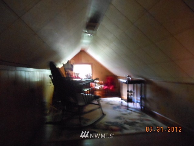4240 Tracyton Beach Road Northwest Bremerton, WA 98310 - Photo 14 of 15 Gallery Image 14