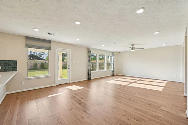 $337,995 | 4751 Sprout Crk Court, Conroe, TX 77304