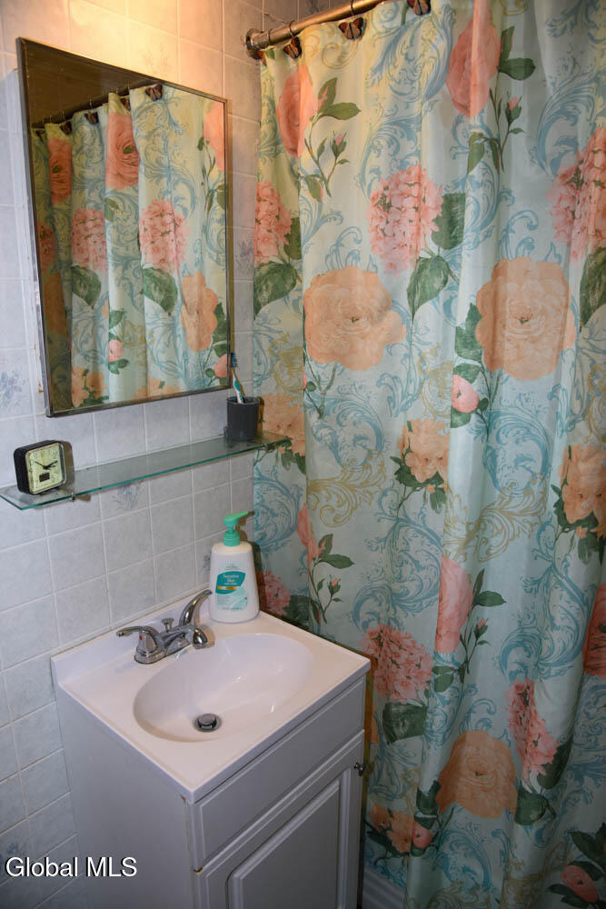 574 Morse Memorial Highway Minerva, NY 12857 - Photo 21 of 42 Bathroom 2