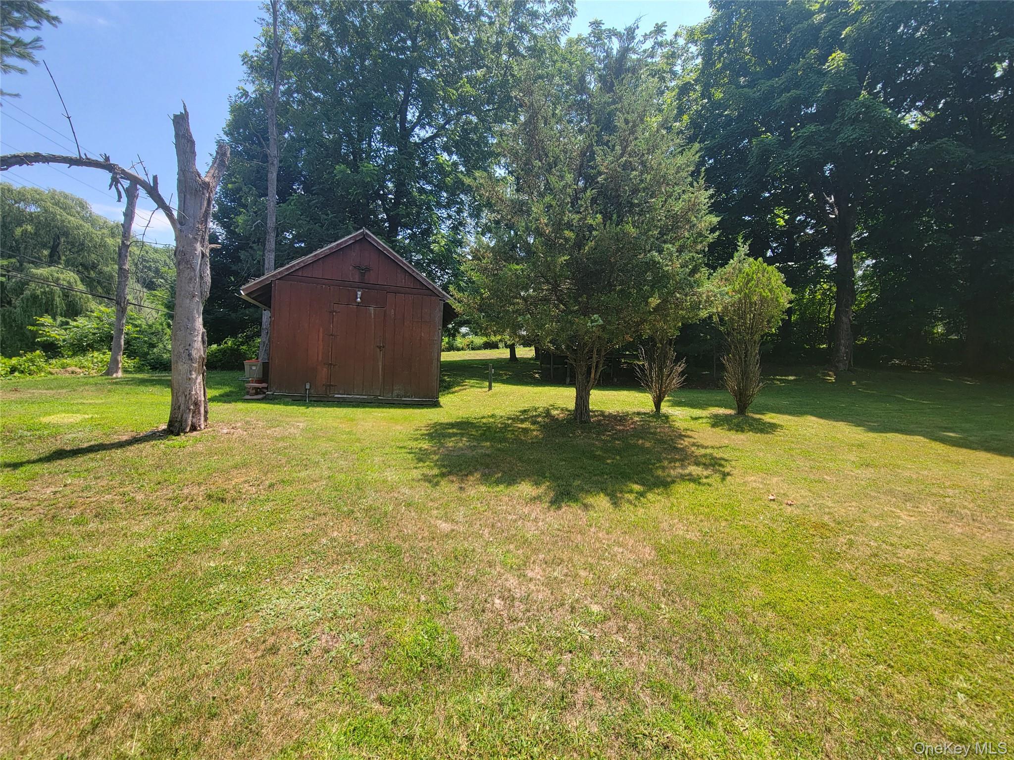 3 Albertson Road Marlboro, NY 12542 - Photo 10 of 34