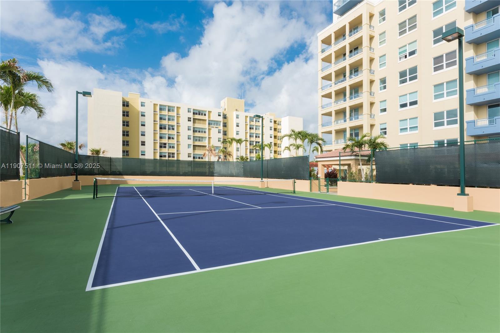 90 Alton Road, Unit 2911 Miami Beach, FL 33139 - Photo 32 of 39 a view of a tennis court