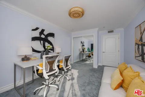 $1,389,000 | 10417 Louisiana Avenue, Unit PH4, Los Angeles, CA 90025
