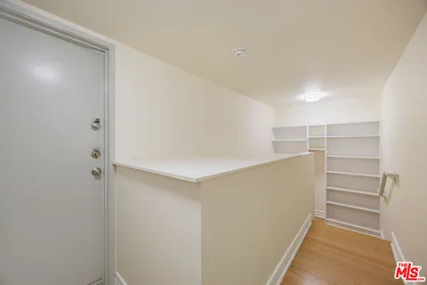 $1,389,000 | 10417 Louisiana Avenue, Unit PH4, Los Angeles, CA 90025