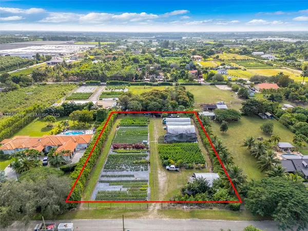 $430,000 | 194-xx Southwest 204th Street, Miami, FL 33187