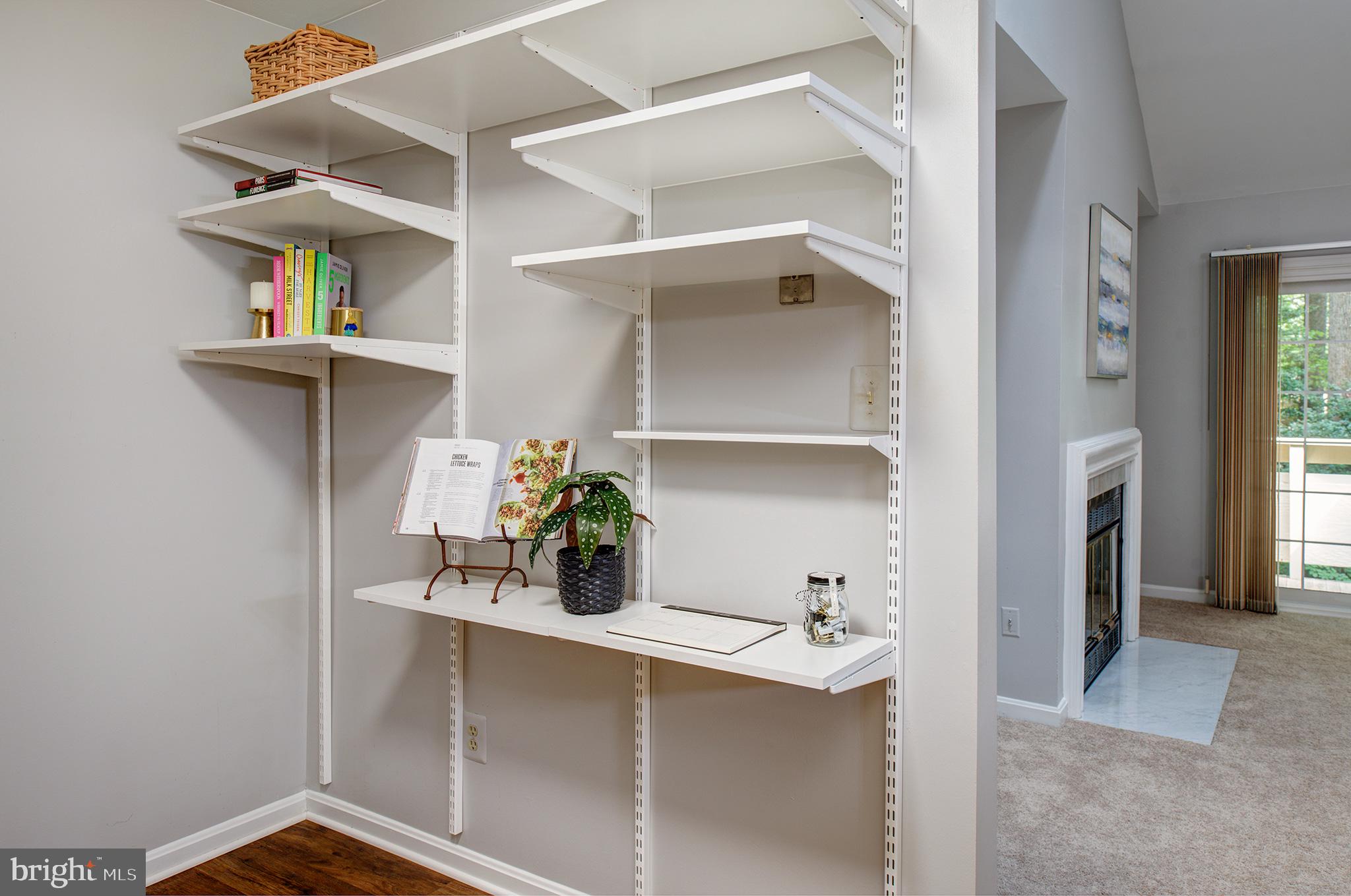 2217 Lovedale Lane, Unit J Reston, VA 20191 - Photo 13 of 33 Removable wall system
