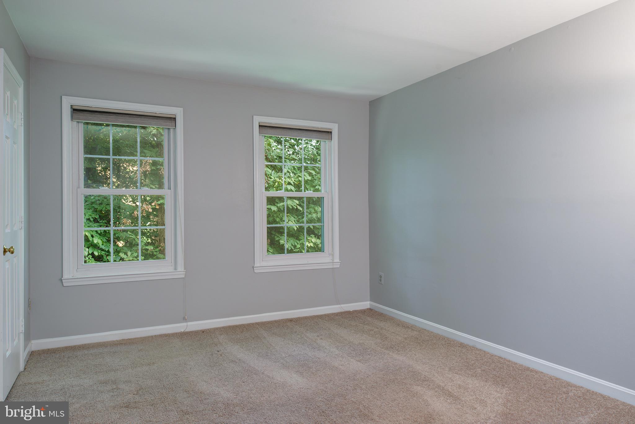 2217 Lovedale Lane, Unit J Reston, VA 20191 - Photo 14 of 33 Second bedroom