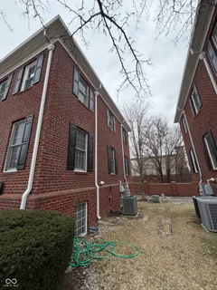 $357,500 | 4236 Heyward Place, Indianapolis, IN 46250