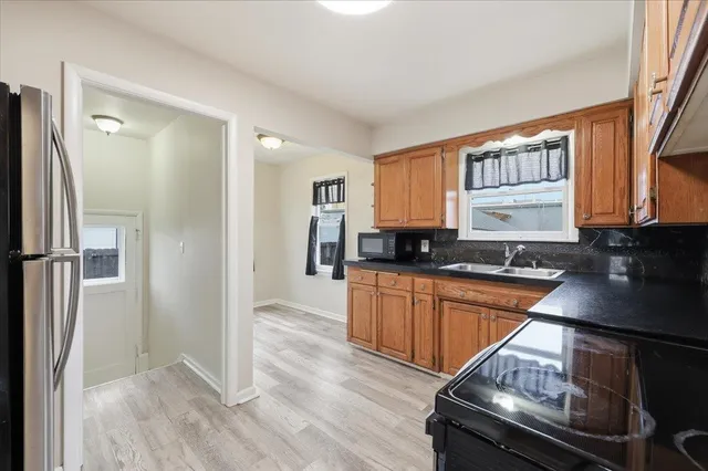 $305,000 | 37 East Hoffman Avenue, Spokane, WA 99207