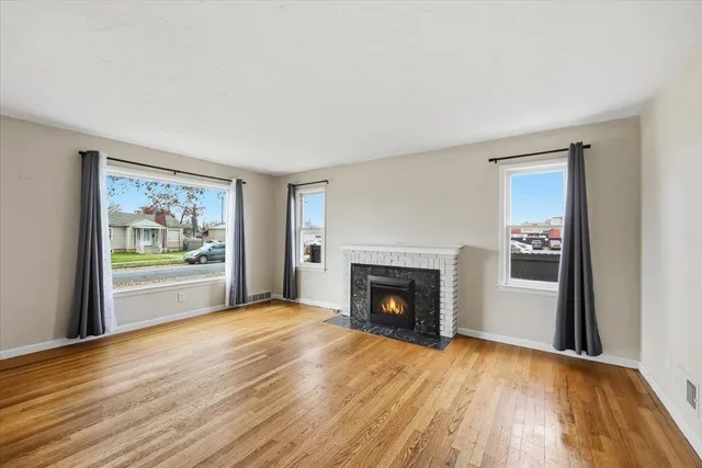 $305,000 | 37 East Hoffman Avenue, Spokane, WA 99207