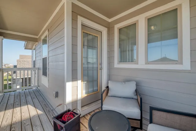 $370,000 | 241 Arabian Colt Drive, Georgetown, TX 78626