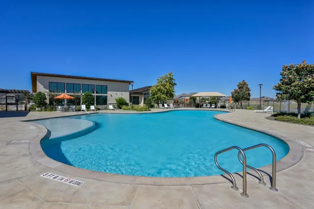 $370,000 | 241 Arabian Colt Drive, Georgetown, TX 78626