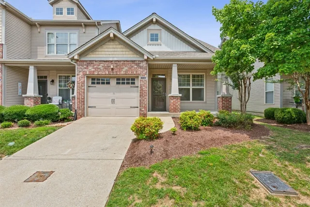 $339,900 | 516 Griffin Circle, Hermitage, TN 37076
