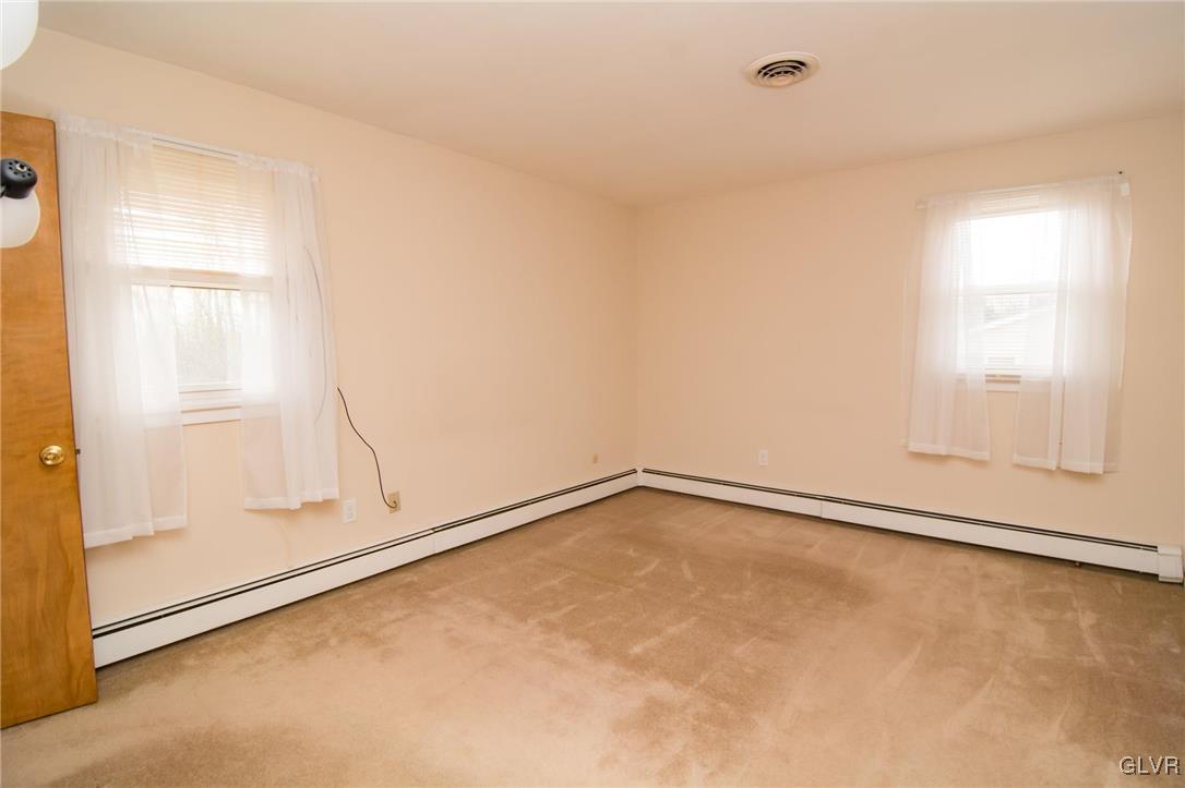 128 Elm Road Allentown, PA 18104 - Photo 35 of 47 Gallery Image 35