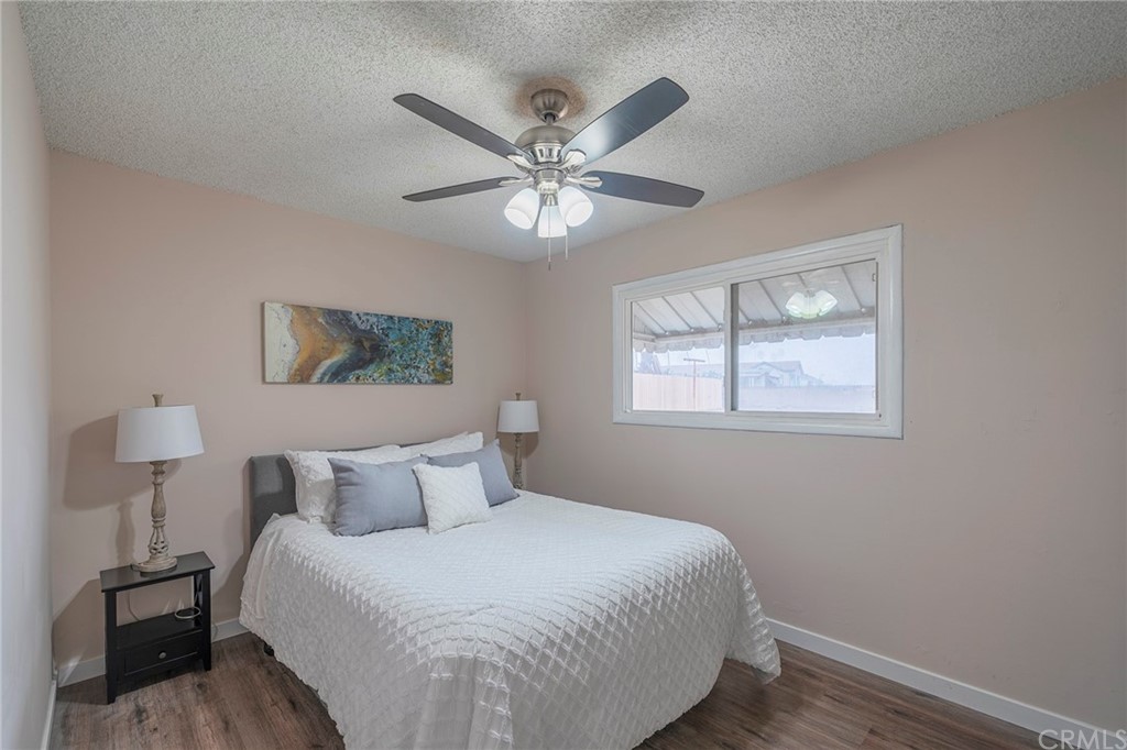 10941 Mac Street Anaheim, CA 92804 - Photo 21 of 41 a bedroom with a bed and a window