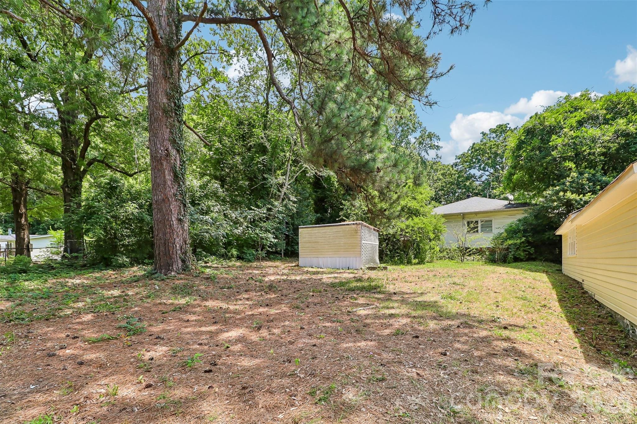 130 Lancaster Street Chester, SC 29706 - Photo 13 of 26