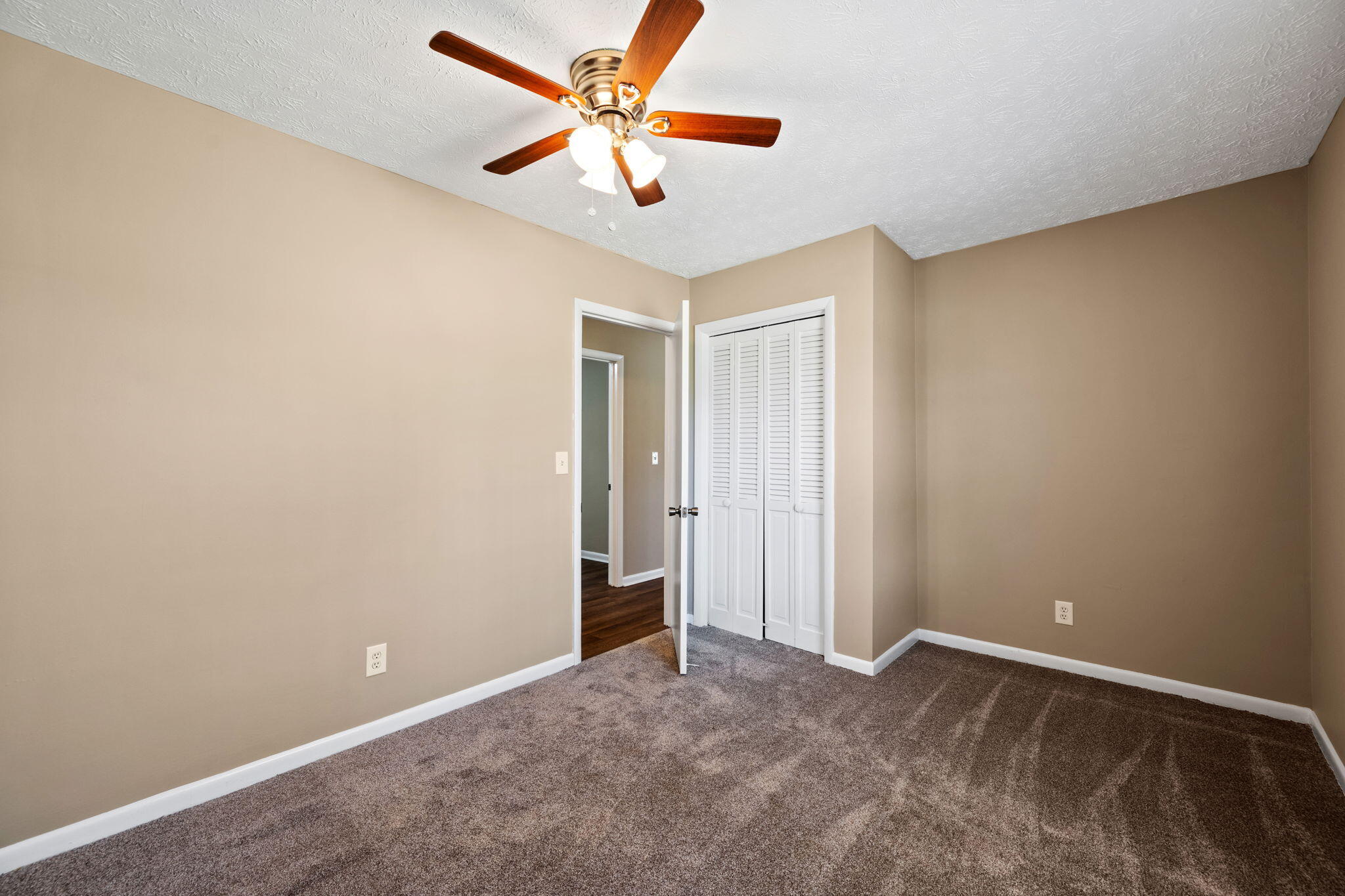 1011 Grand Center Road Chickamauga, GA 30707 - Photo 16 of 28 17-web-or-mls-DSC_2757