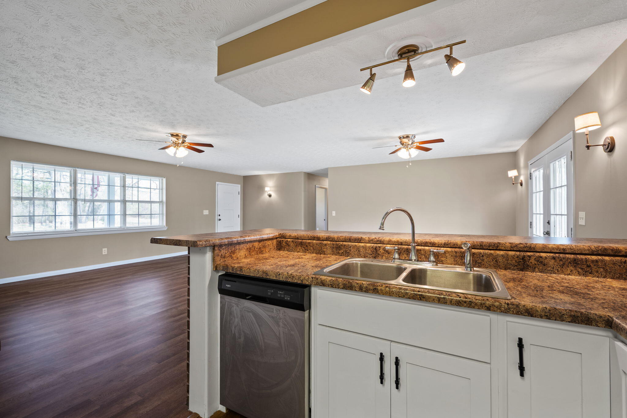 1011 Grand Center Road Chickamauga, GA 30707 - Photo 7 of 28 8-web-or-mls-DSC_2727