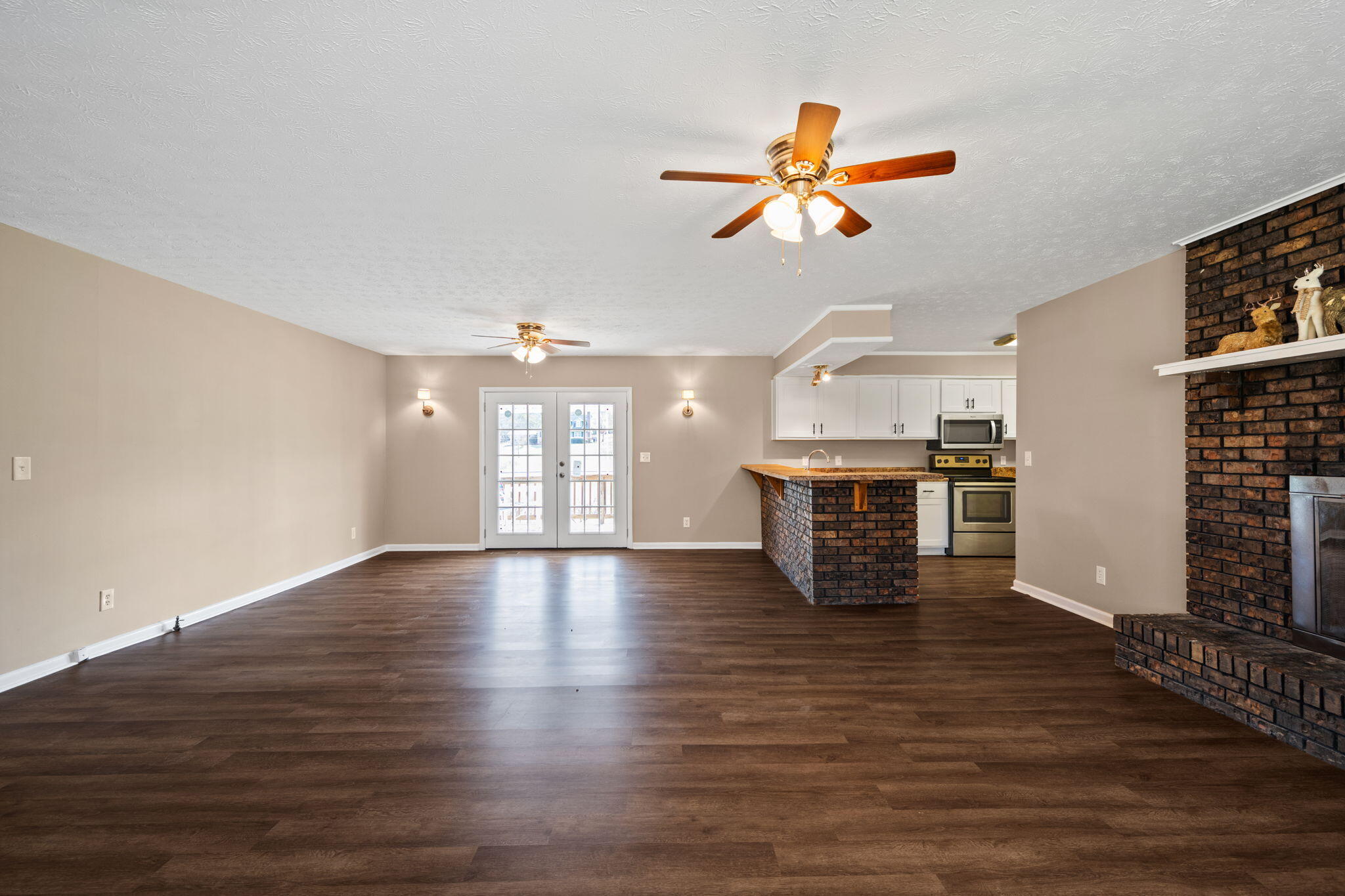 1011 Grand Center Road Chickamauga, GA 30707 - Photo 8 of 28 9-web-or-mls-DSC_2730