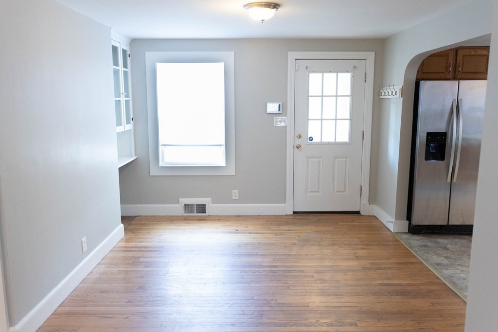 10 Spring Street South Hadley, MA 01075 - Photo 12 of 36 Gallery Image 12